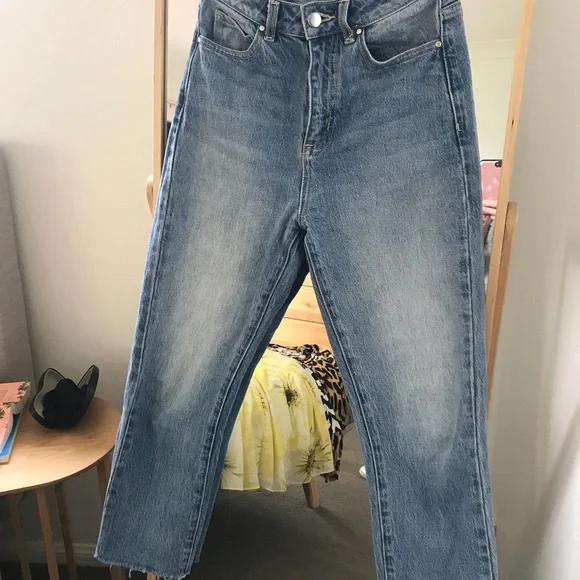 Witchery Sadie Jeans size 4 - Picture 3 of 9